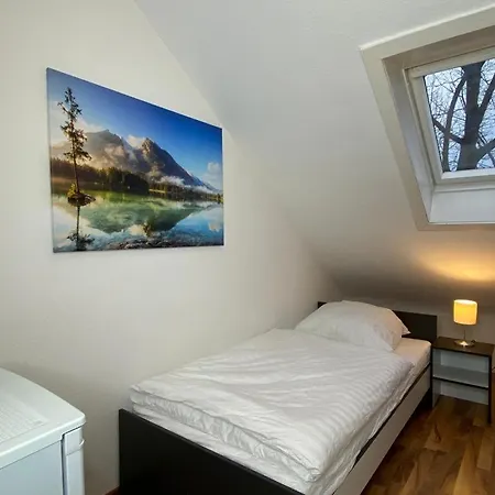 Meribu D99 Fuer Monteure Und Arbeiter Apartamento